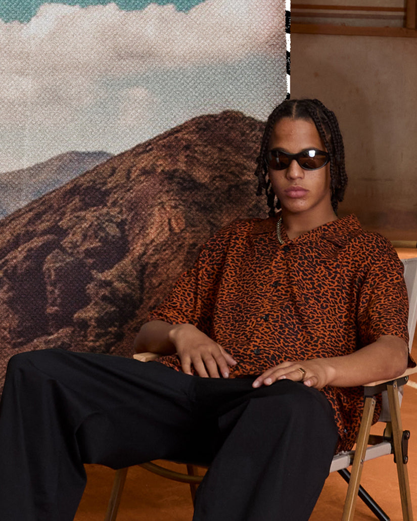 Utopias Print Shirt - Brown Horn