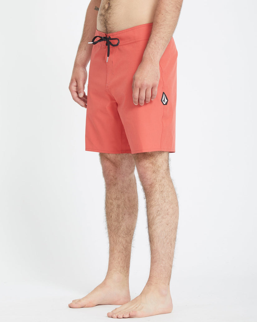 Lido Solid Mod 18" Boardshort - CRANBERRY
