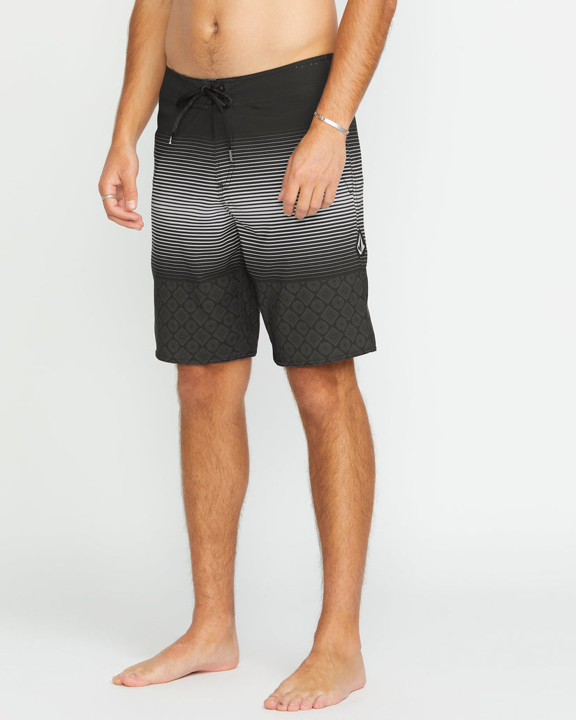 Lido Stripe Mod 20" Boardshort - BLACK
