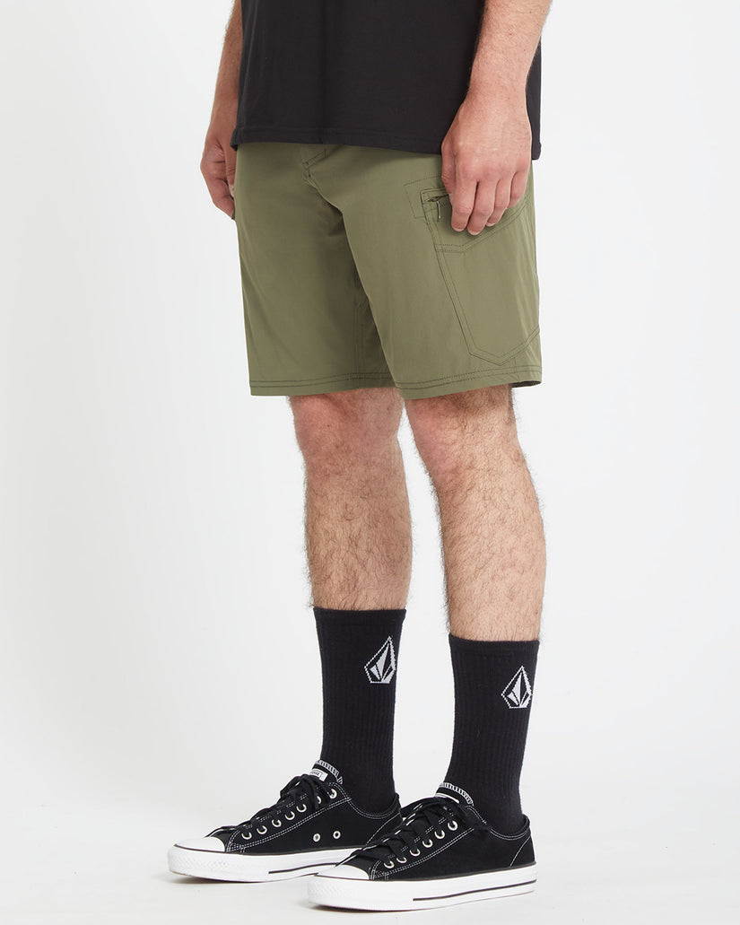 Cashed In Cargo 20" Hybrid Short - WINTERMOSS