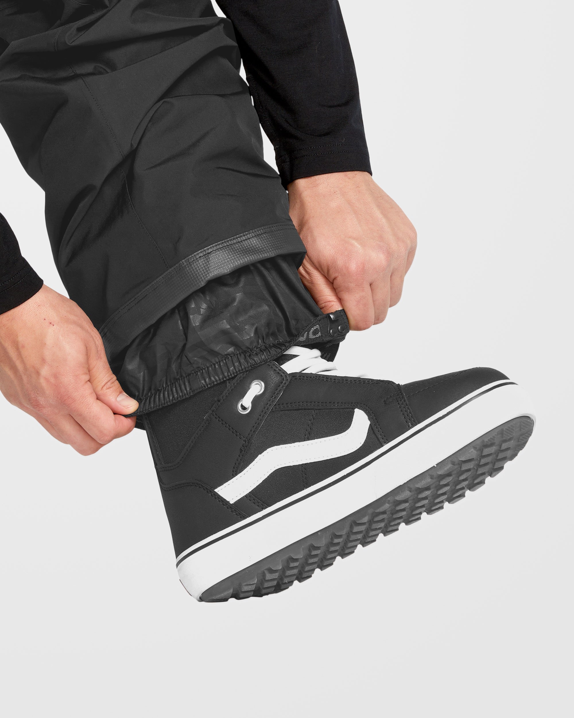 Dua Gore-Tex Trousers - Black - Men - Volcom UK - 2 Years Warranty