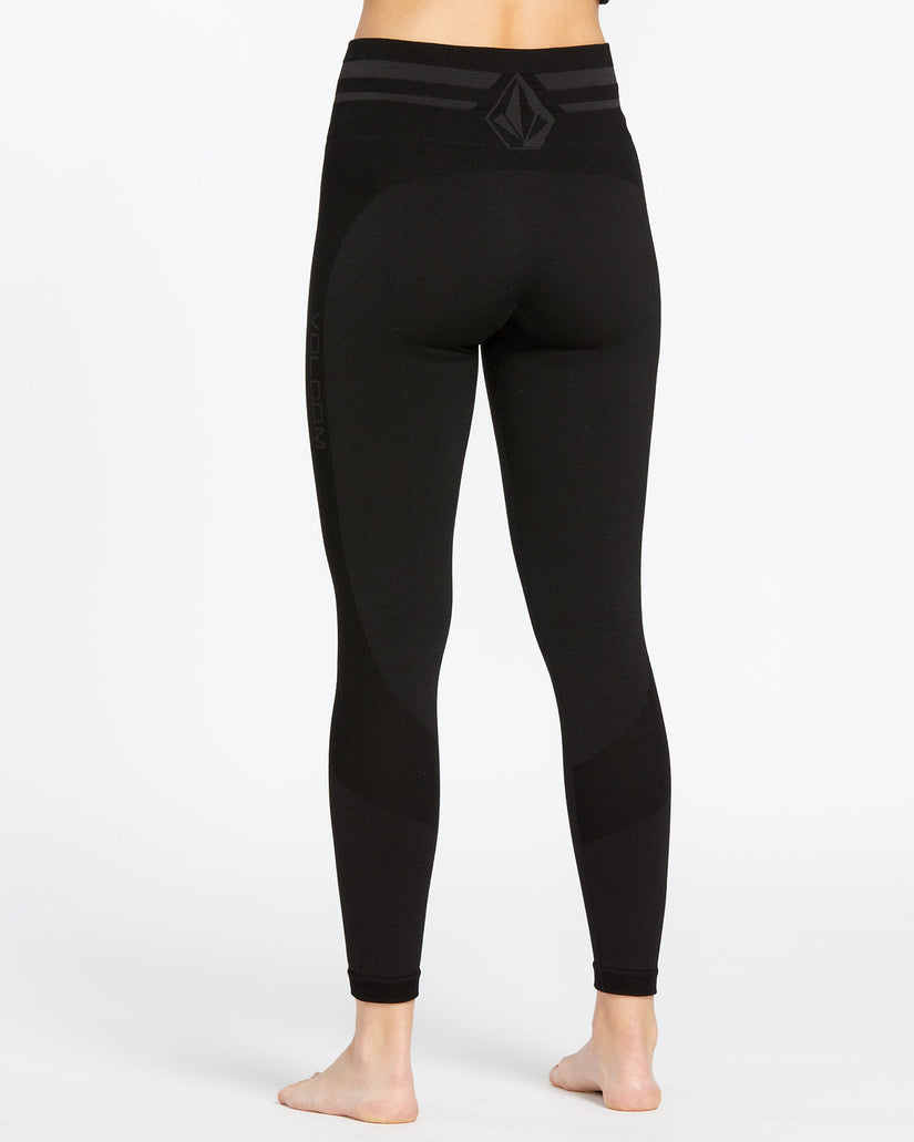 W Engineered Base Layer Legging - Black