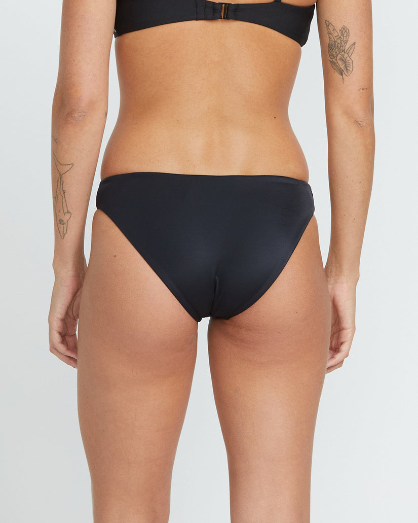 Simply Seamless Full Bikini Bottom - BLACK