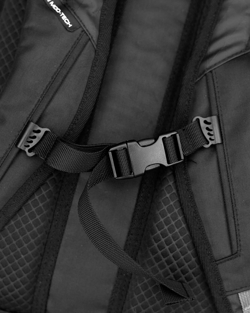 Venture Backpack - Black