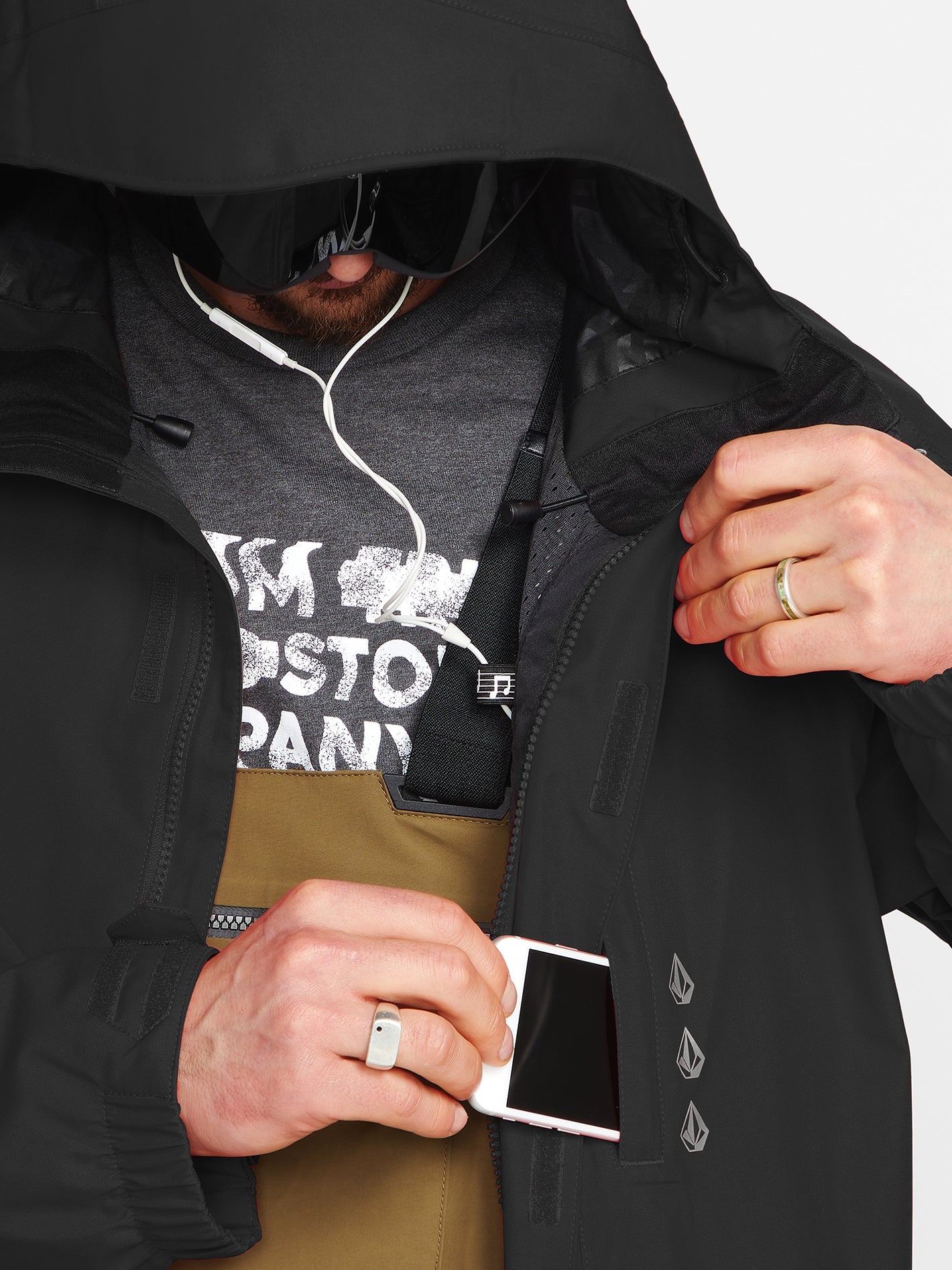 Dua Insulated Gore-Tex Jacket - Black | Volcom United Kingdom