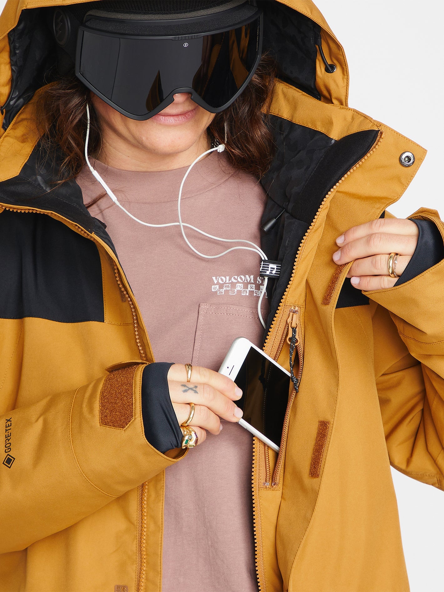 スノーボード VOLCOM ELL INSULATED GORE-TEX JACKET Ell Insulated Gore-Tex Jacket - Caramel | Volcom United Kingdom